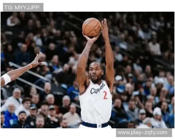 莱昂纳德坦言球队渴望胜利但仍在寻找赢球的契机 莱昂纳德坦言球队渴望胜利但仍在寻找赢球的契机